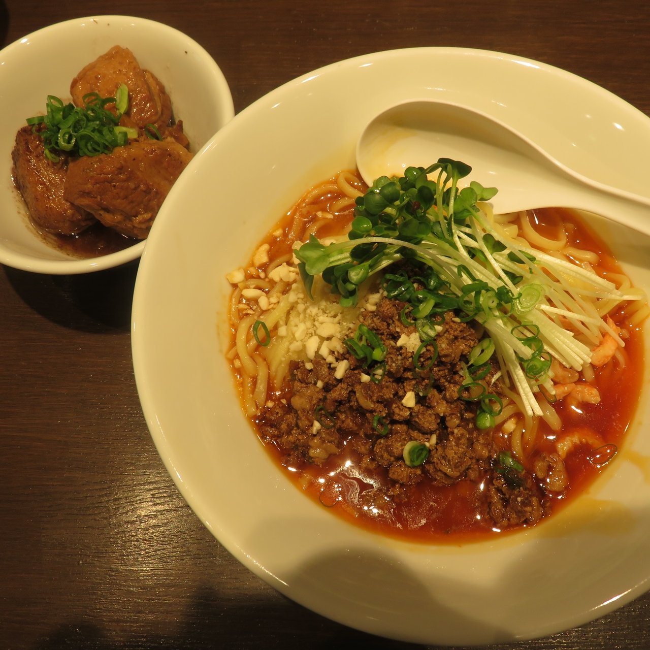 日式汁なし担々麺 角煮入り 六坊担担面 の口コミ一覧 おいしい一皿が集まるグルメコミュニティサービス Sarah