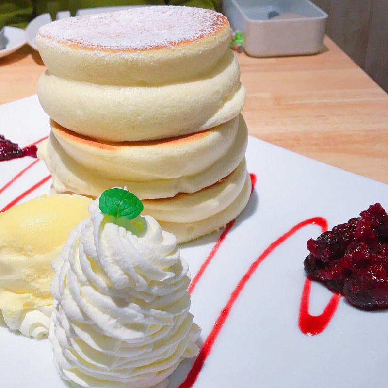 ミックスベリーパンケーキ(fleur （フルール）)