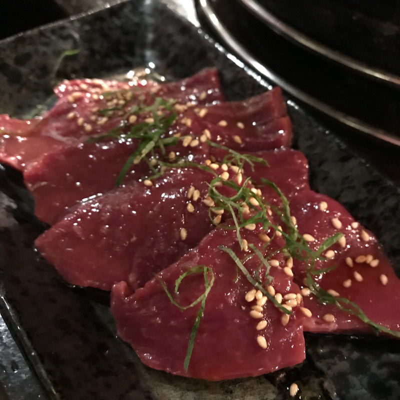 和牛生ハツ刺し(頂 （イタダキ）)