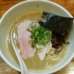 鶏の骨ラーメン