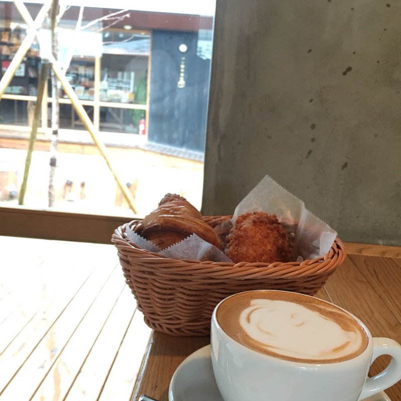 クロワッサン(ひぐらしベーカリー)