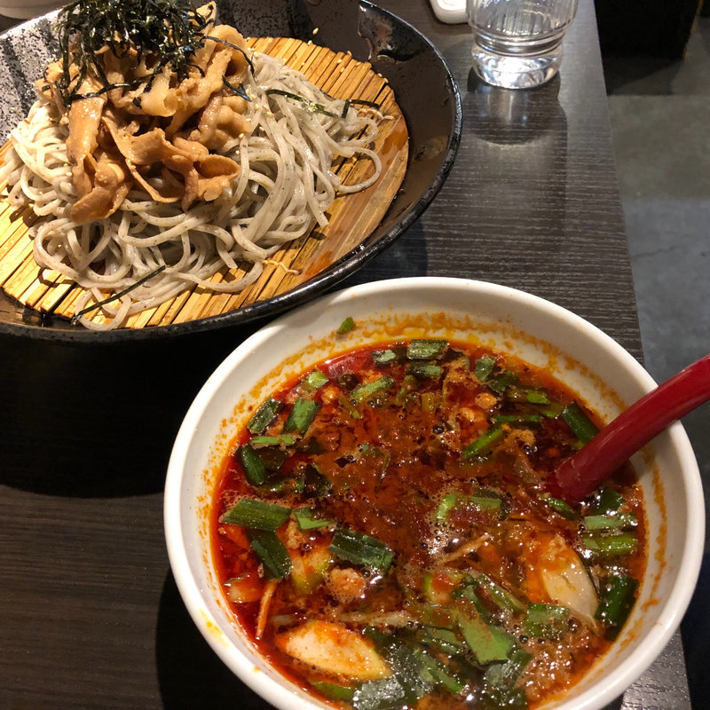 肉辛セイロ(かすそば風土.)