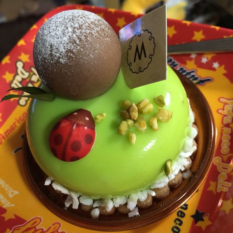 ピスタチオのケーキ（名前思い出せない）(Patisserie MATILDA （パティスリー マチルダ）)