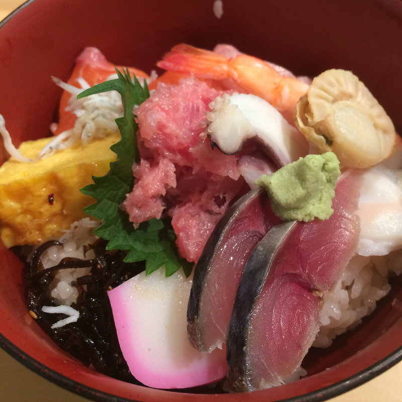 海鮮丼(すし処よね山)