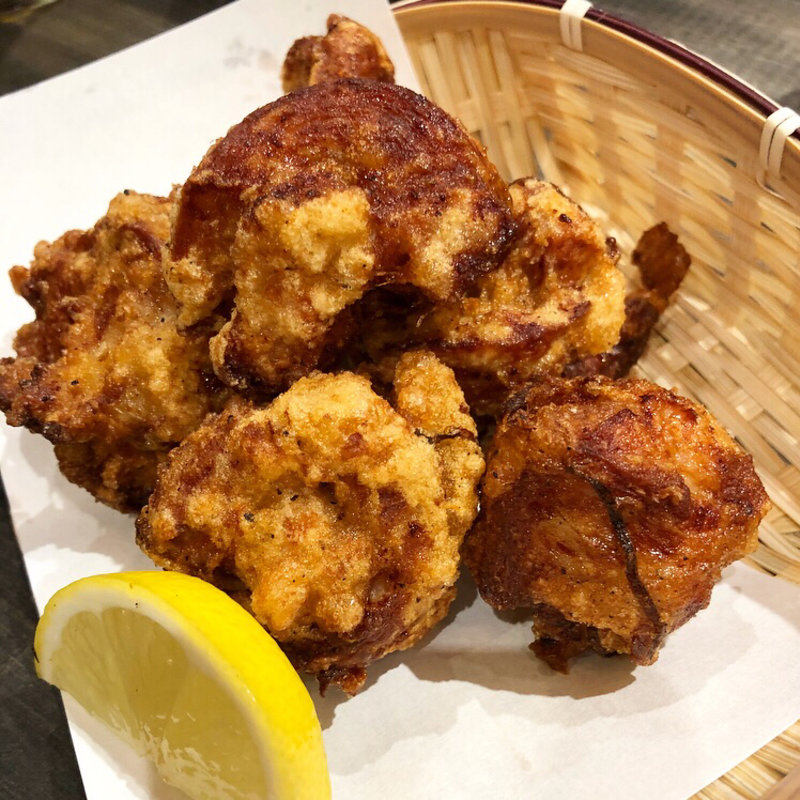 からあげ(炭火鶏串カツみなみ)