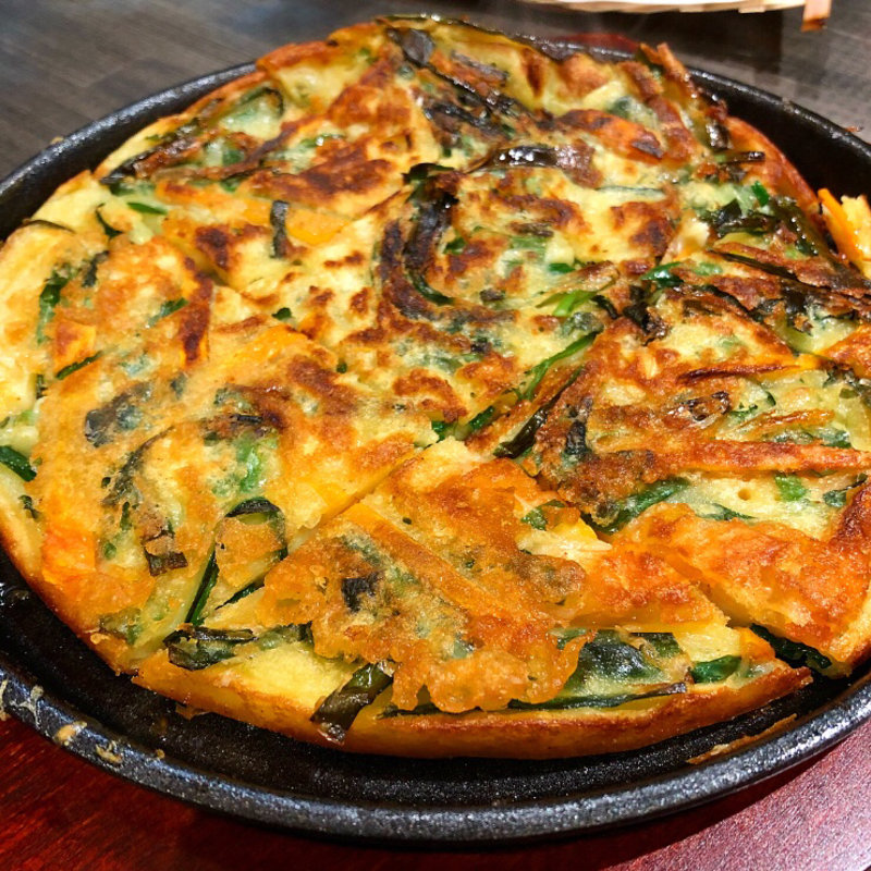 チヂミ(炭火鶏串カツみなみ)