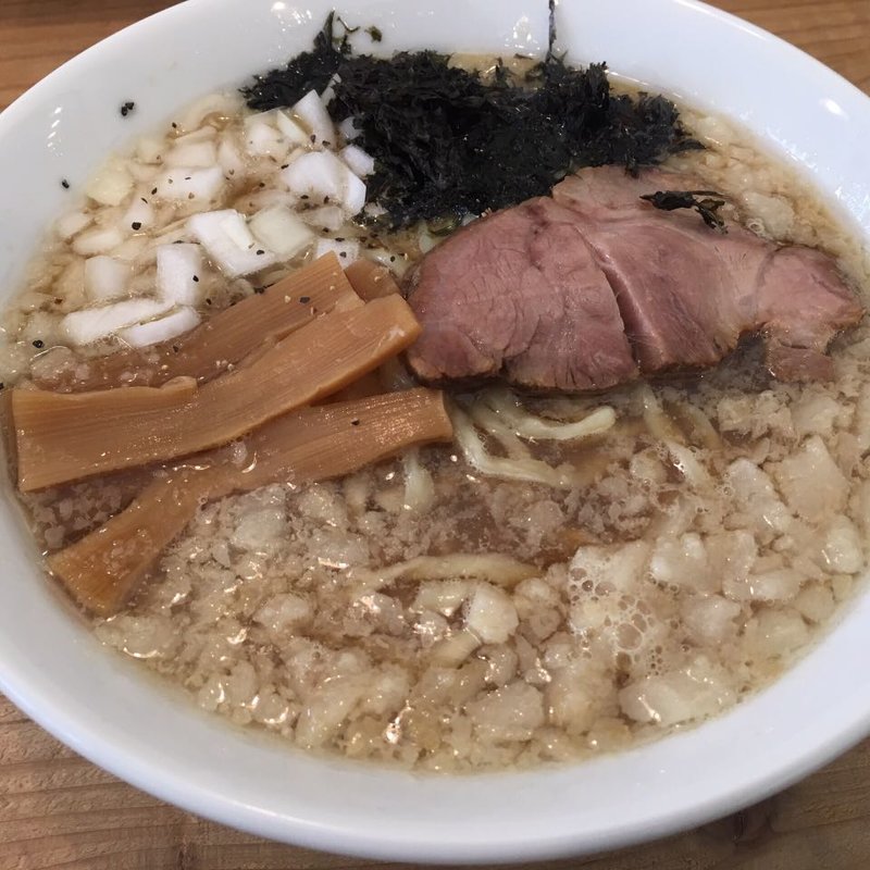 swallowらぁ麺(ヌードルズ&サルーン キリヤ)