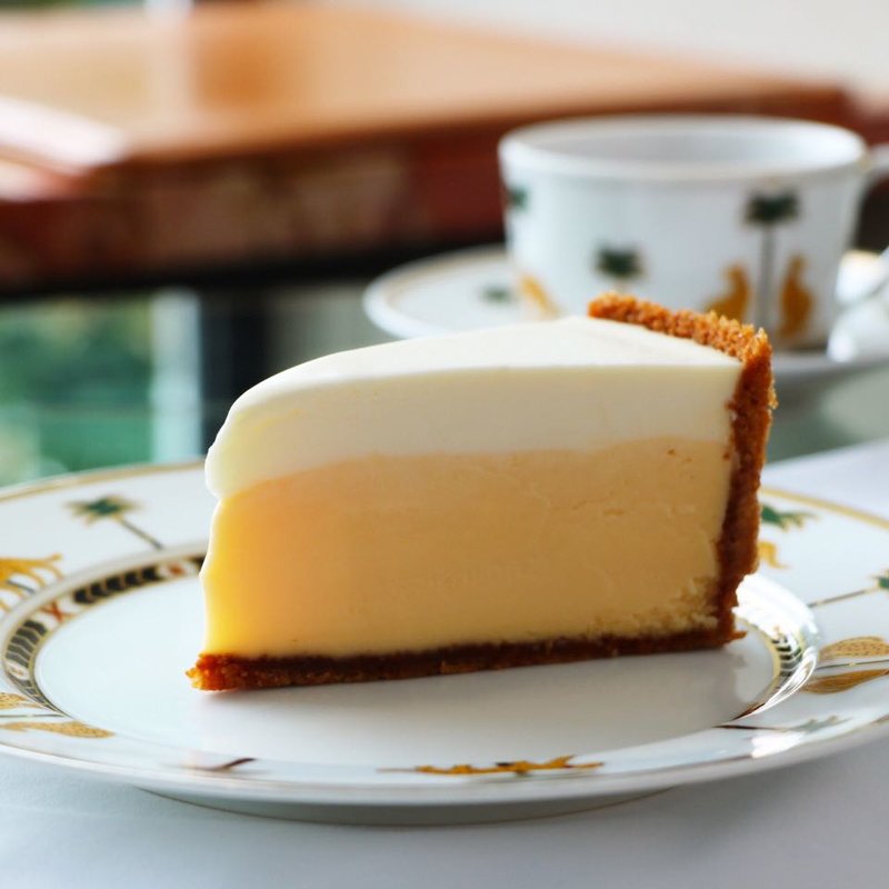 チーズケーキとコーヒーのセット　(ハウス オブ フレーバーズ)