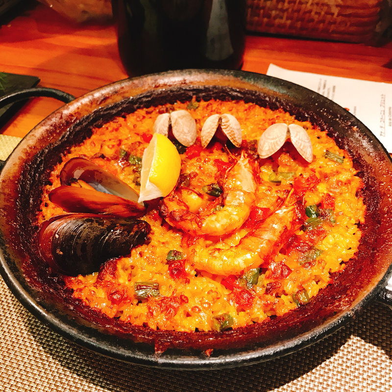 海鮮パエリア(ビキニ ピカール )