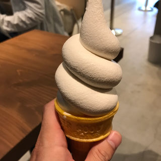 ソフトクリーム（バニラ）(大名ソフトクリーム 大名店)