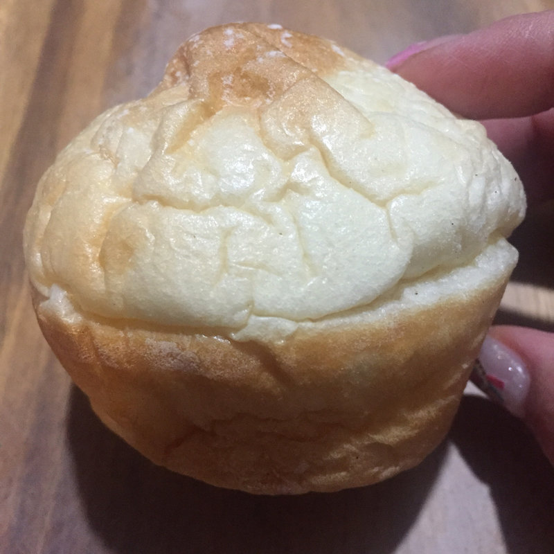 牛乳ぱん(ラシーヌ)