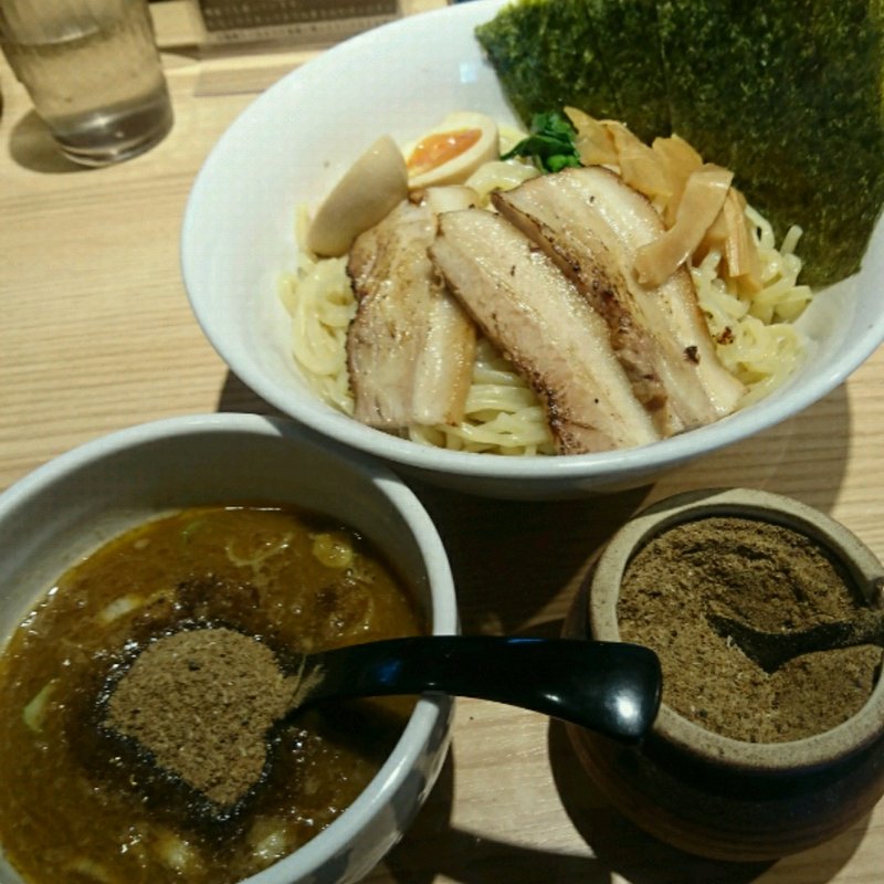 特製つけ麺(麺屋みちしるべ)