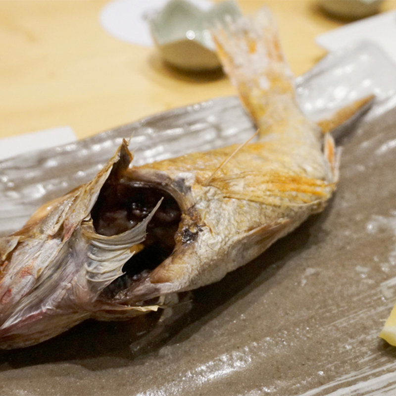 原始焼き 長崎産アカムツ(博多炉端 炉邸)