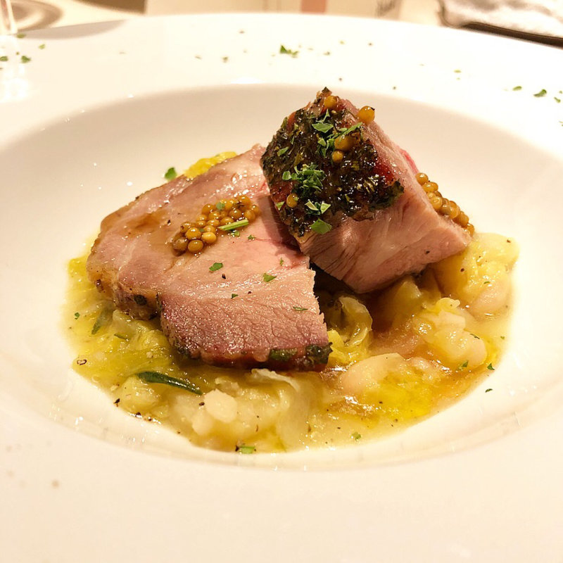 熟成豚肩ロース(イル チプレッソ （Il cipresso）)