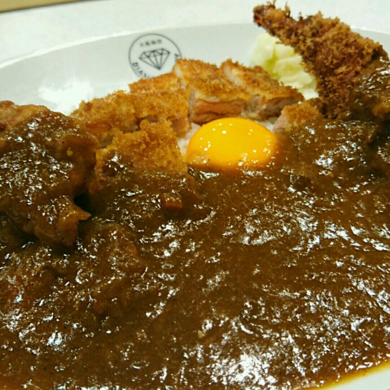 全部のせカレー(ダイヤモンドカリー)