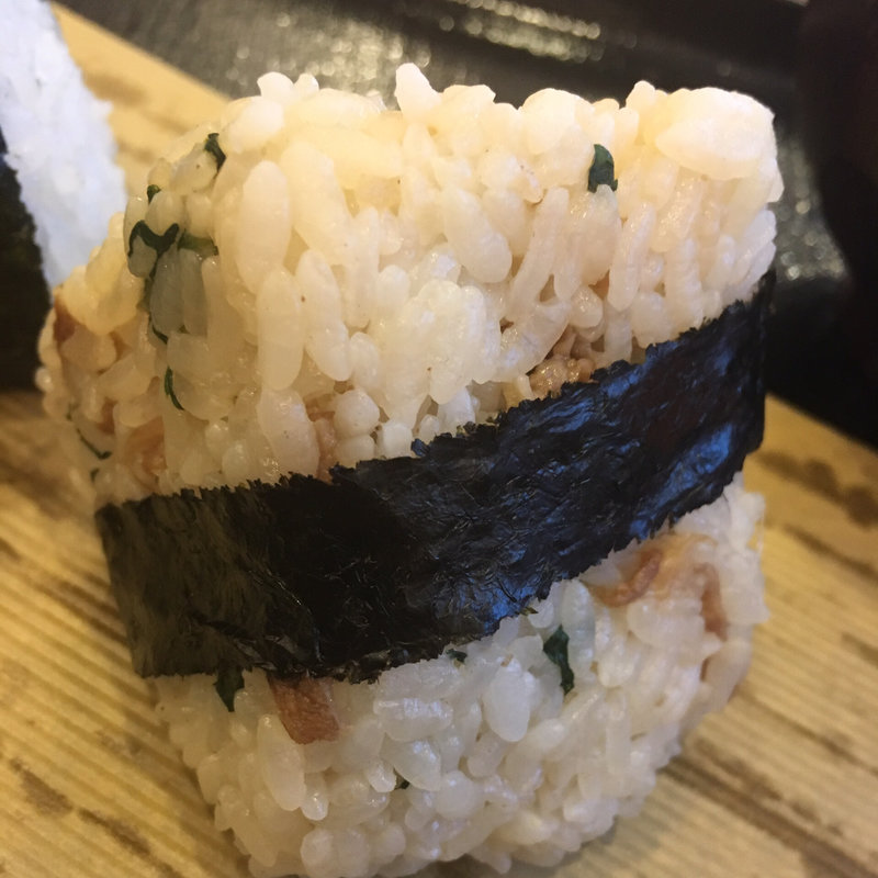 すき焼きむすび(おむすび権米衛 新宿イーストサイドスクエア店)