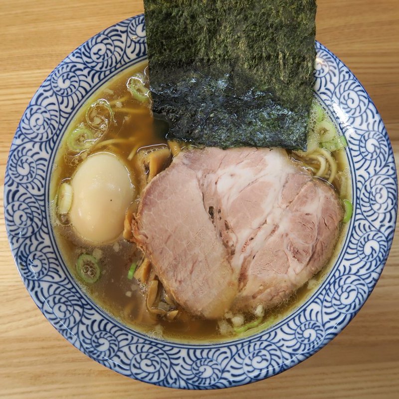 煮玉子そば(頓知房 （とんちぼ）)