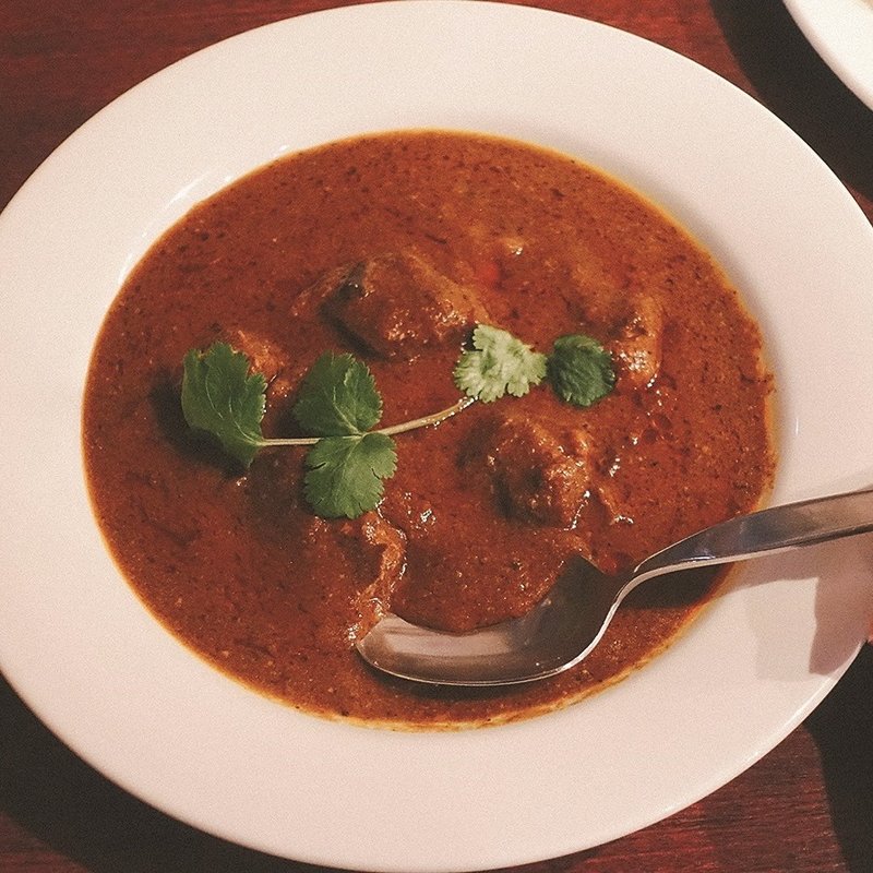 マトンカレー（ 辛口）(アンジュナ)