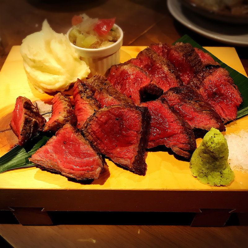 和牛肩三角(いが嵐倉庫 )