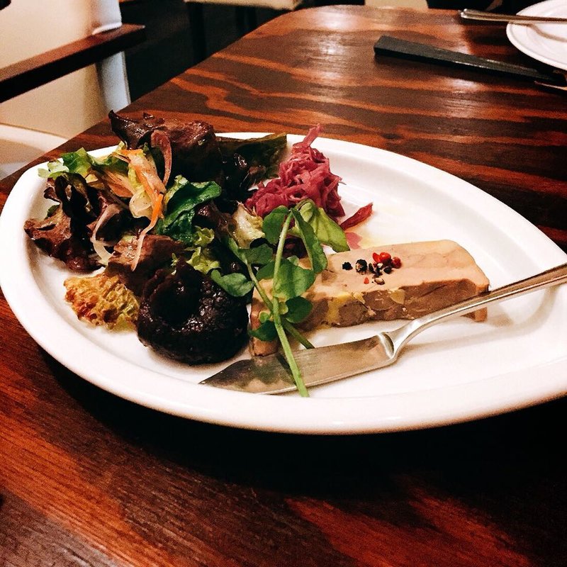 フォアグラのテリーヌ いちじくジャム添え(Cafe Lafayette)
