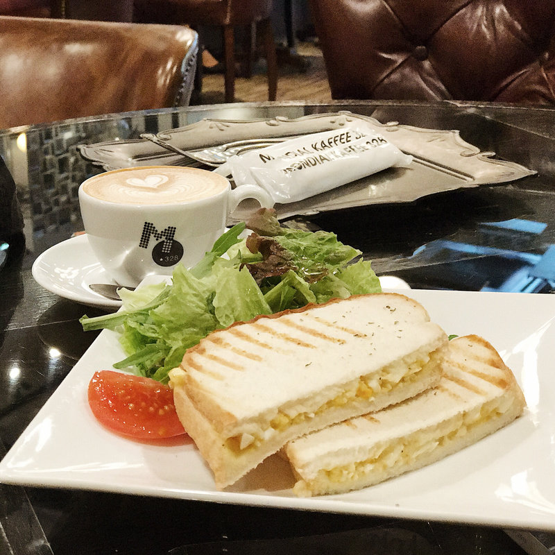 ＢＬＴＥサンド(モンディアルカフェ328 （MONDIAL KAFFEE 328）)