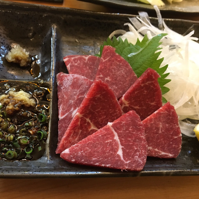 馬刺し(炭火焼き鳥ZEN)