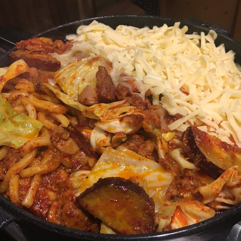 チーズダッカルビ(でりかおんどる 1号店(本店))