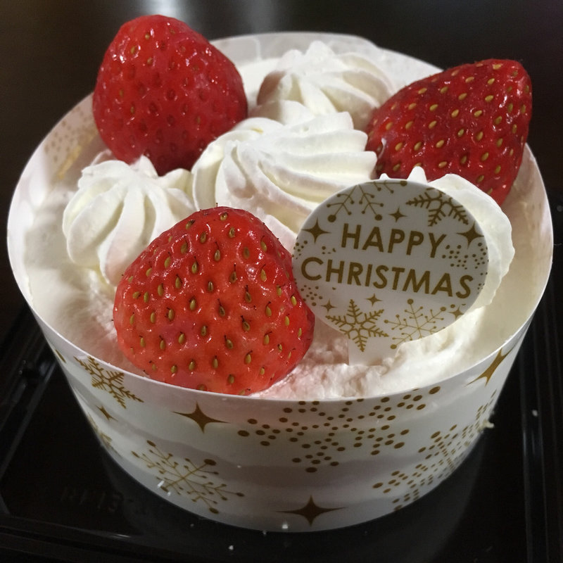 苺のショートケーキ(3号)(ファミリーマート(全国の各店舗))