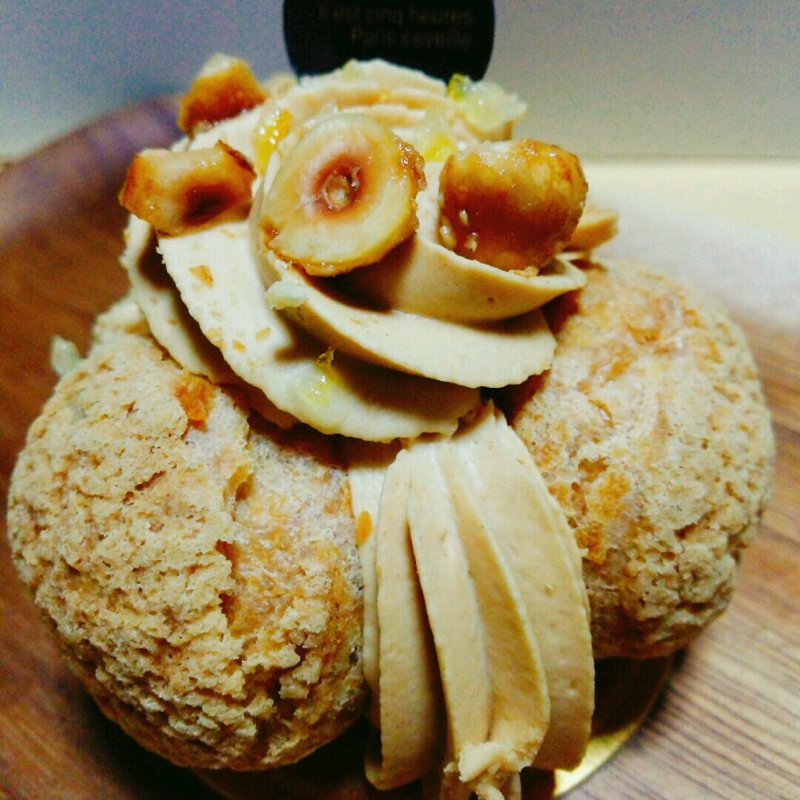 サントノーレ プラリネ ユズ(パリ・セヴェイユ)