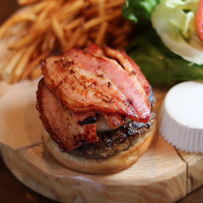 ベーコンバーガー(木のいえ BY YSK 松阪店 （バイ ワイエスケー）)