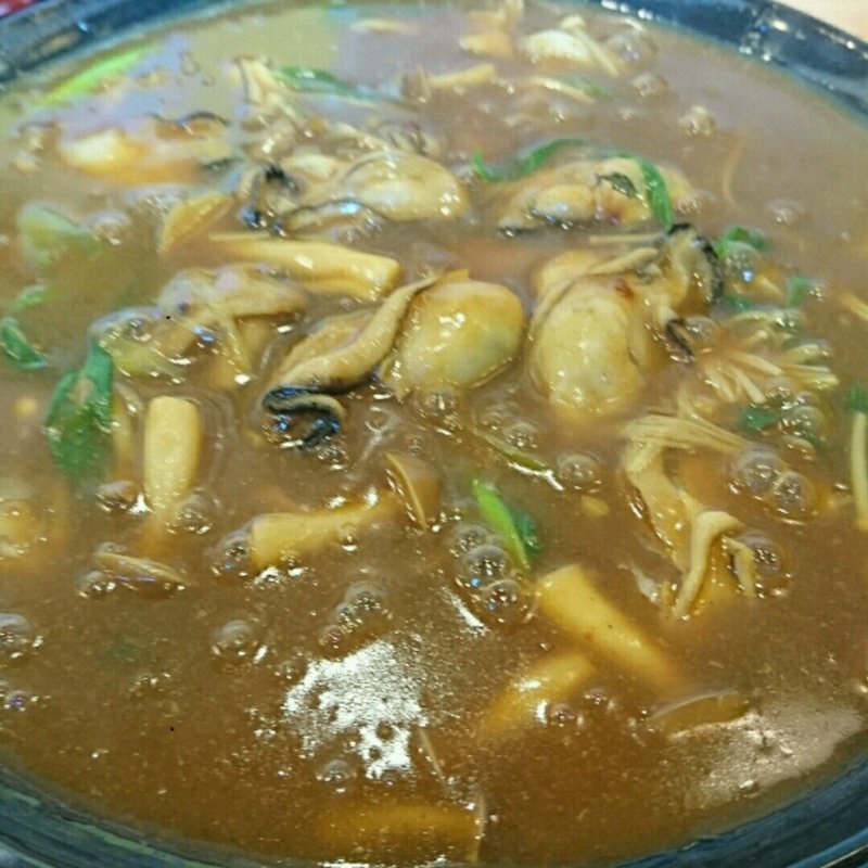 牡蠣と茸のカレーうどん(裏メニュー)(麺くい やまちゃん)