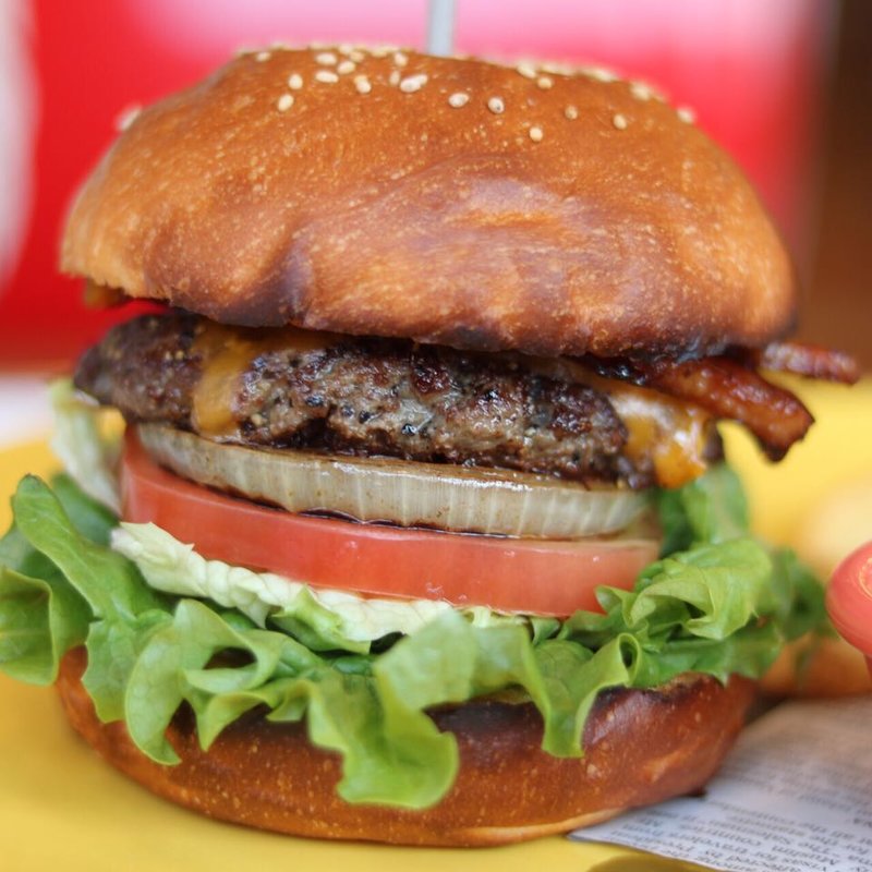 ウエスタンチーズバーガー(ビッグベンダイナー)