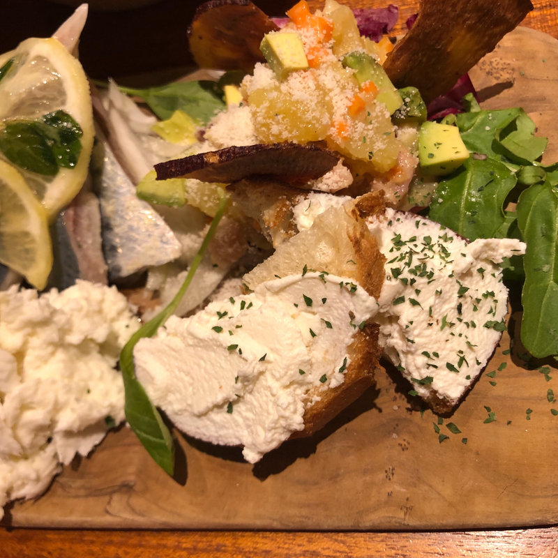 3種盛り(ピッツェリア アリアニコ)