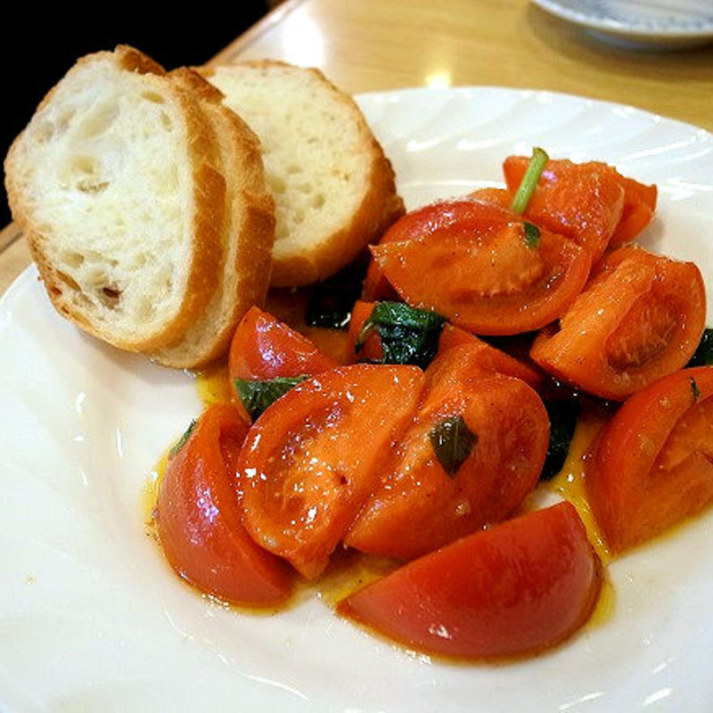 アメーラトマトバジル炒め(わくい亭)