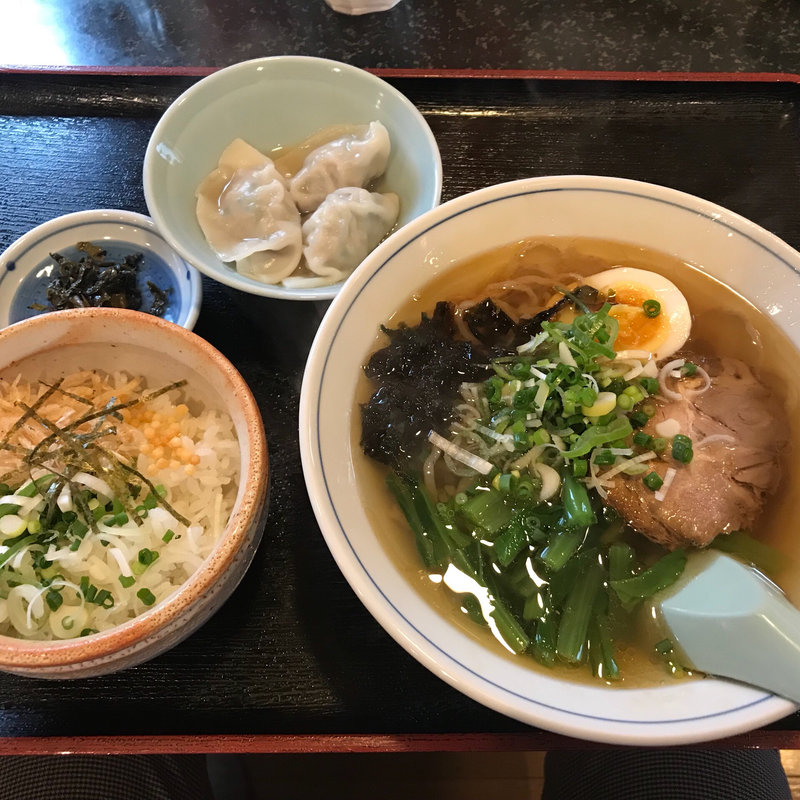 あご飯　ラーメンセット(五島軒)