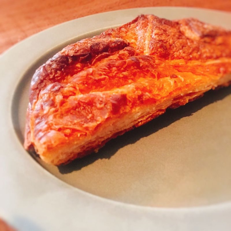 クイニーアマン(カタネベーカリー)