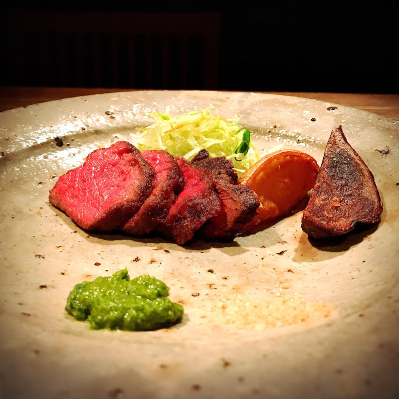 黒毛和牛 内モモステーキ(食幹 渋谷)