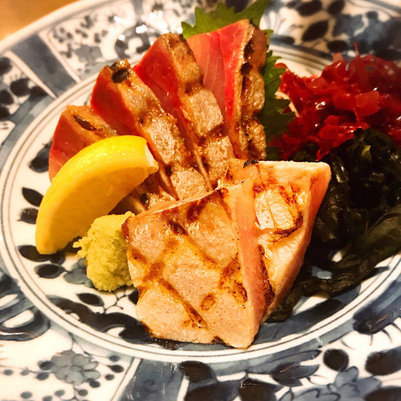 ひるが寒ブリ 炙り刺し(四十八漁場 池袋北口店 （ヨンパチギョジョウ）)