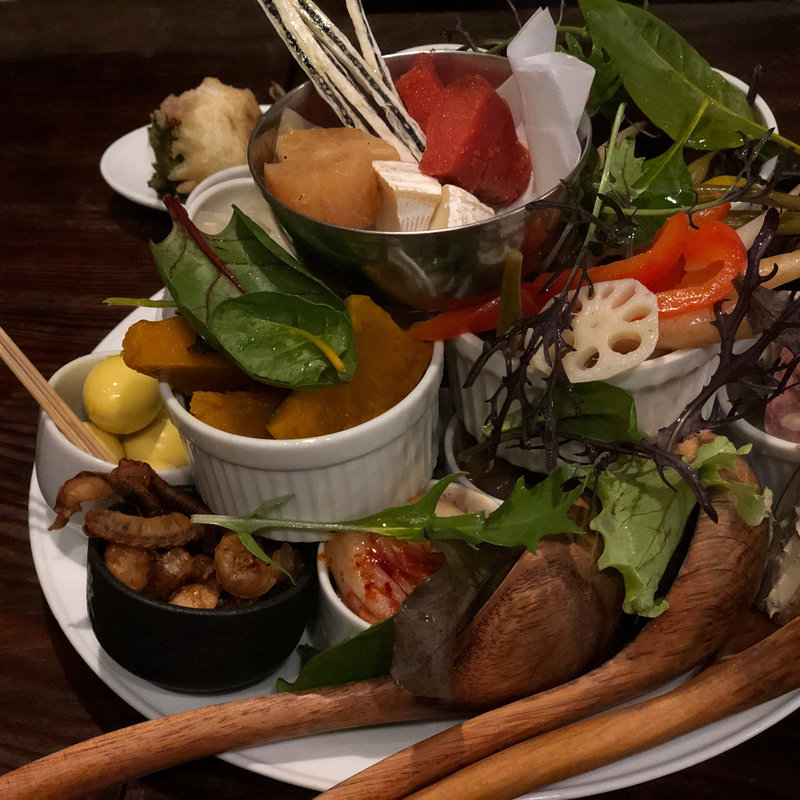 おまかせ前菜盛り合せ(なかの家)