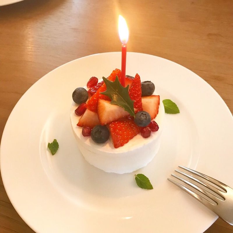 ベリーのケーキ(鹿の舟 囀)