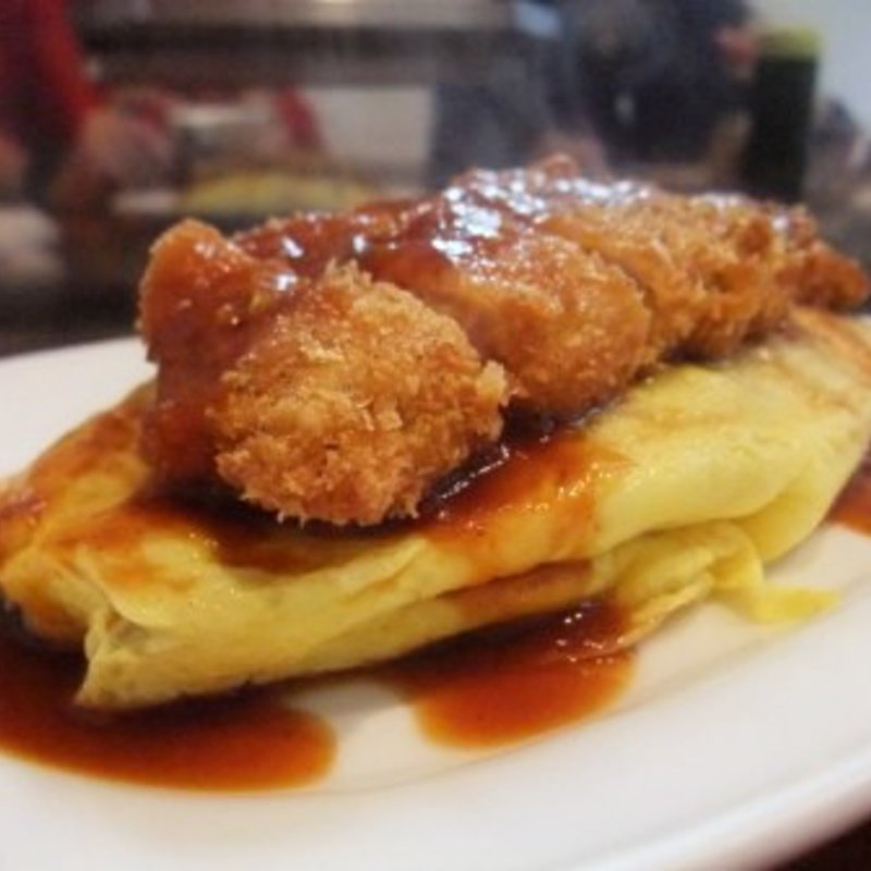 オムライストンカツの組み合わせが食欲を誘う「ボルガライス」(ヨコガワ分店 )