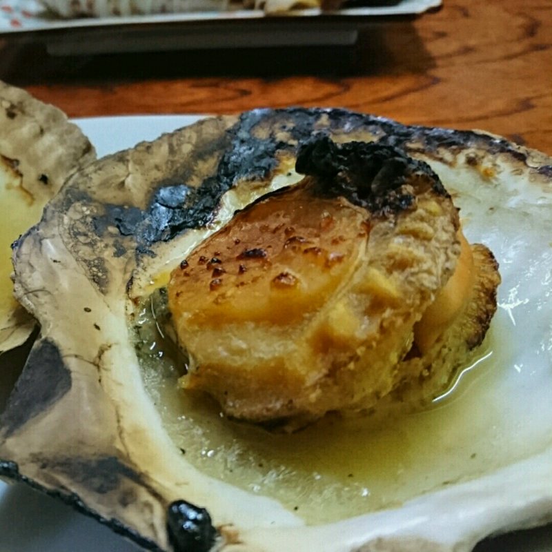 ほたて貝焼き(ろくさん食堂 （ろくさんしょくどう）)