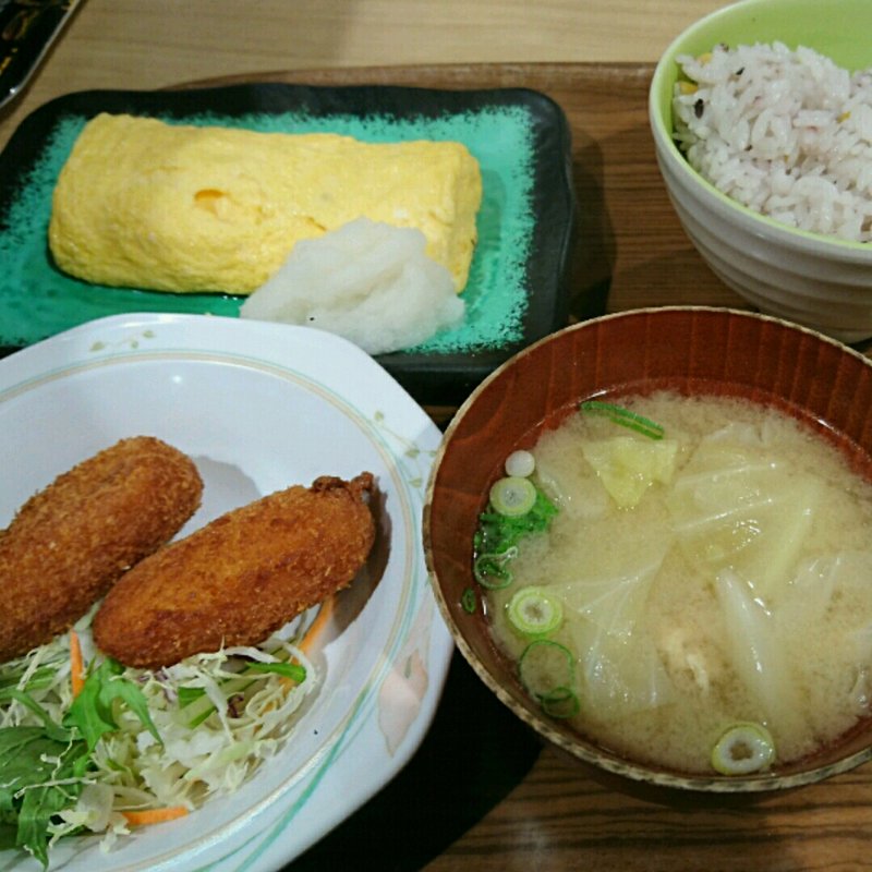だし巻き定食(オアシス （OASIS）)
