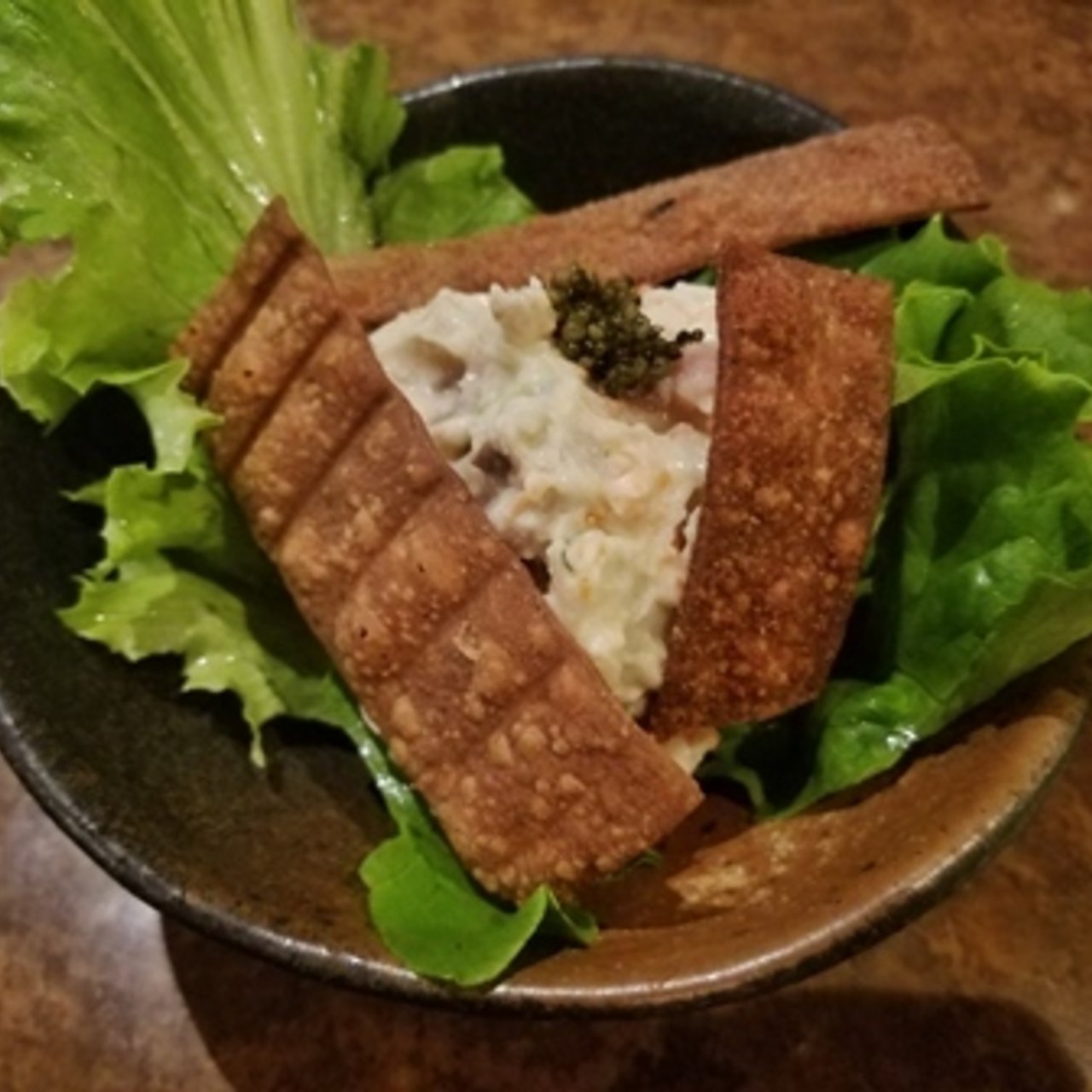 秋田県産いぶりがっこのポテトサラダとんぶりのせ 高田屋 新宿東口店 の口コミ一覧 おいしい一皿が集まるグルメコミュニティサービス Sarah