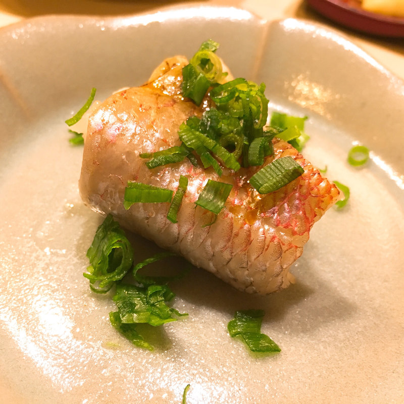 喉黒の蒸し寿司(鮨 なんば )