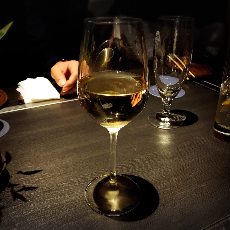 グラスワイン（白）(伊勢海老 眞か（SHINKA）)