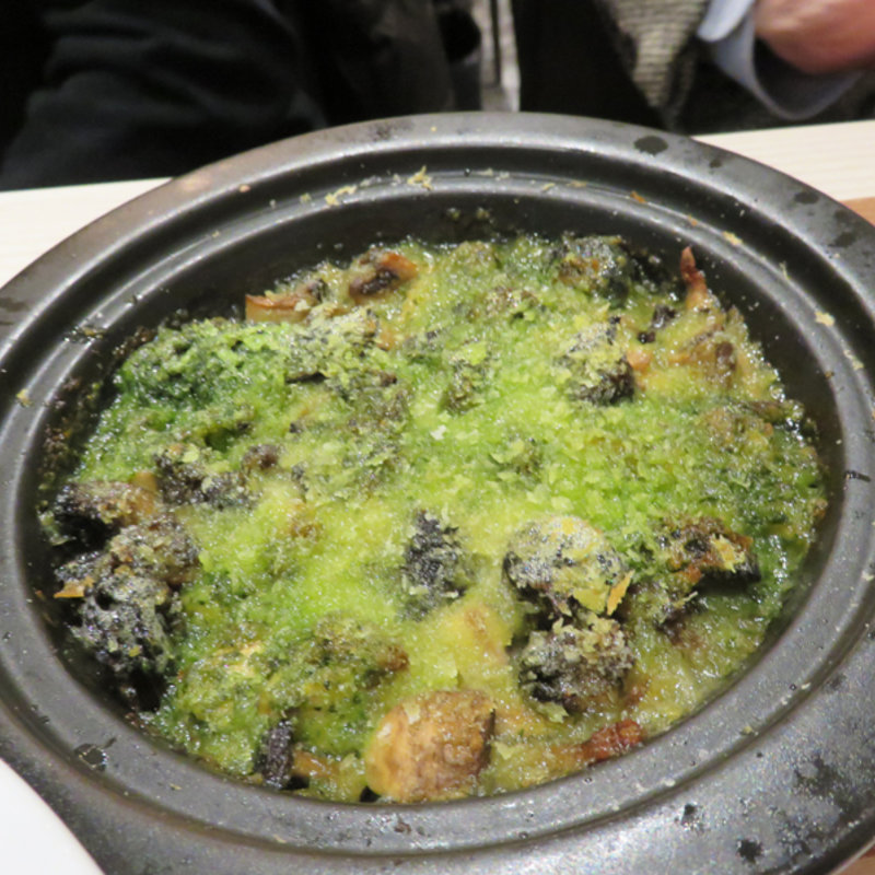 エスカルゴのオーブン焼き ブルゴーニュ風。(俺のフレンチ)