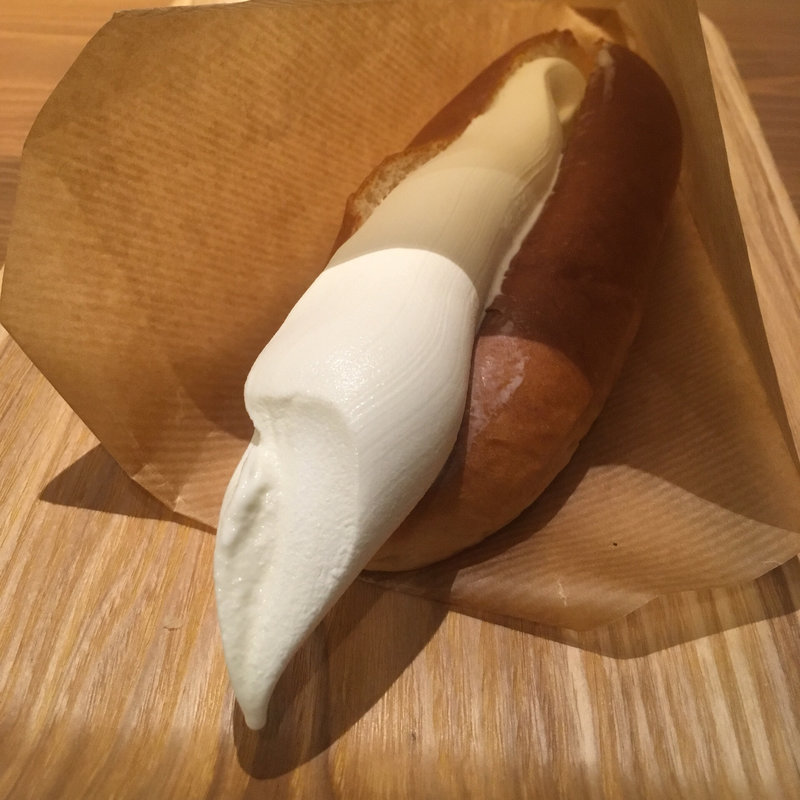 コッペパンソフト(大名ソフトクリーム 大名店)