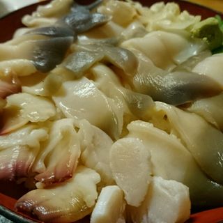 ホッキ丼(ぷらっと食堂)