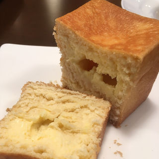 イタリアンサマーオレンジクリームチーズのブリオッシュ(ミカフェート 六本松店)